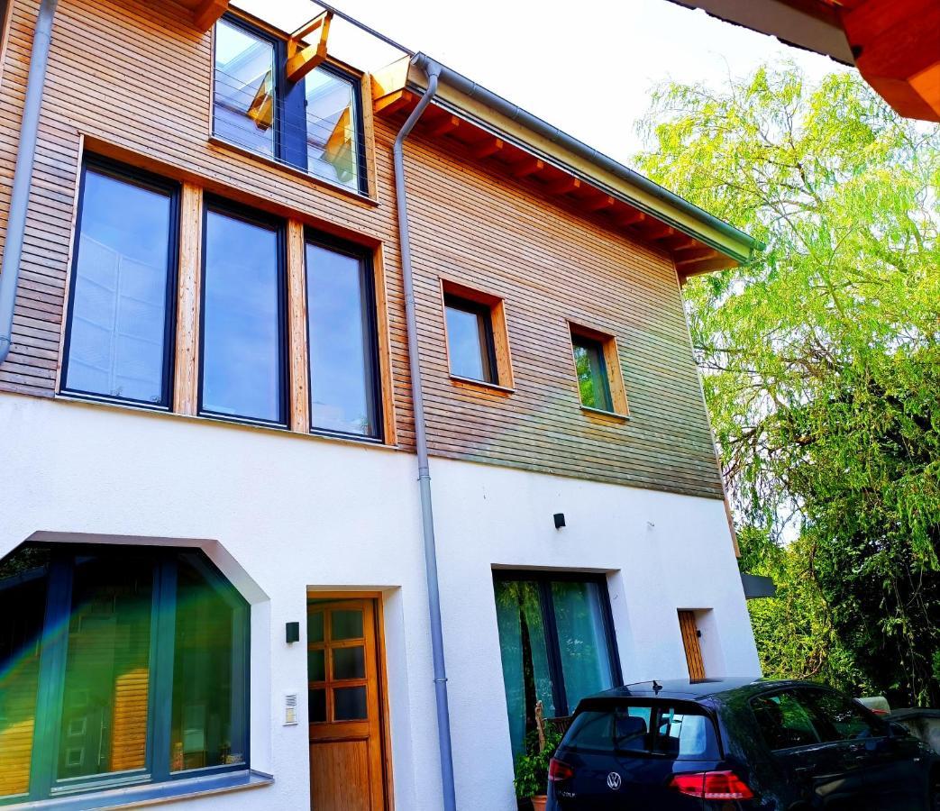 Apartment Unterm Dach Mit Kleinem Seeblick Münsing Εξωτερικό φωτογραφία